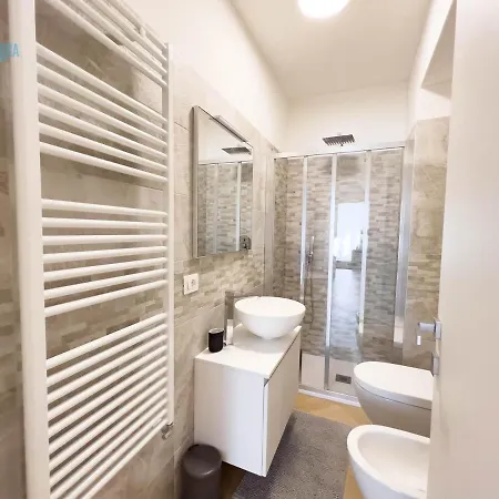 Apartment San Maurizio Tirabora Short Rent *