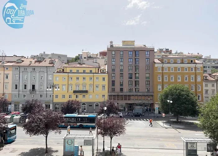 Apartment San Maurizio Tirabora Short Rent